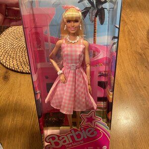 Mattel Barbie Movie Margot Robbie Barbie Doll